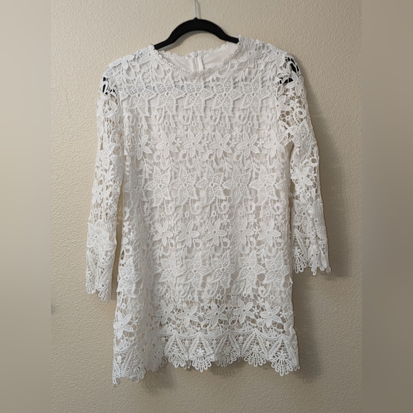 White Long Lace Top - Picture 1 of 3
